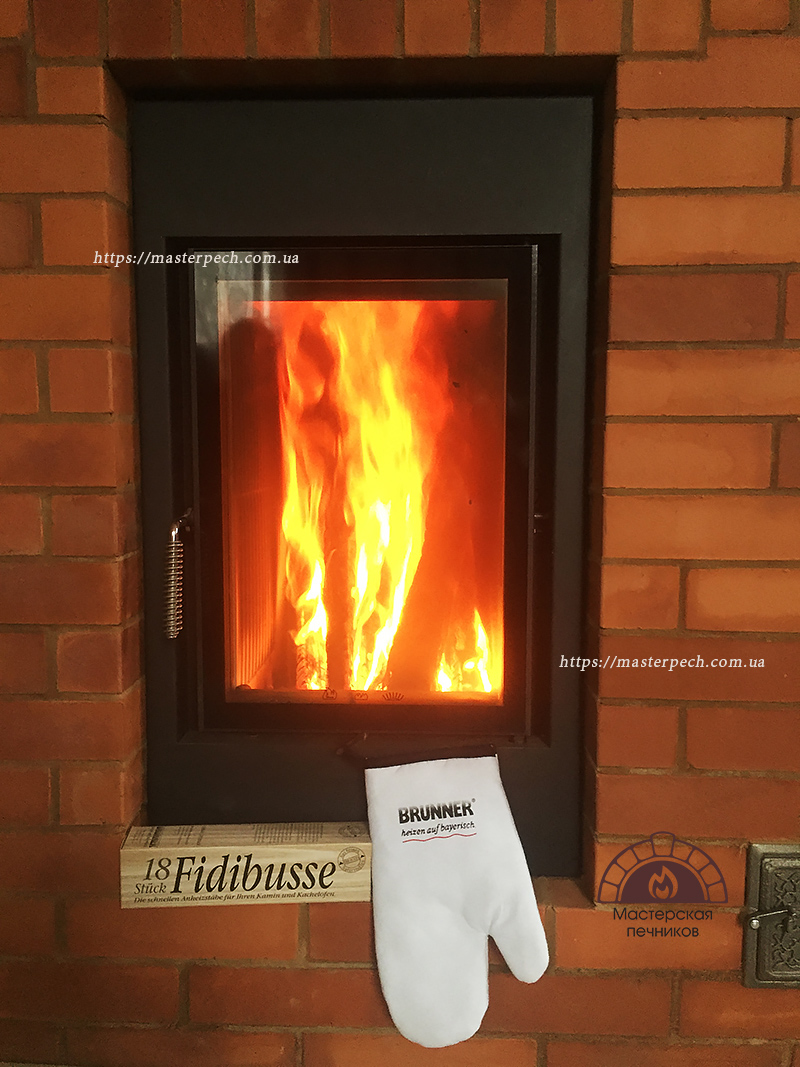  майстерня пічників приклади робіт. Виготовлення в Харківській області печі з топкою Brunner HKD 2.2 з теплоакумулюючими димооборотами 